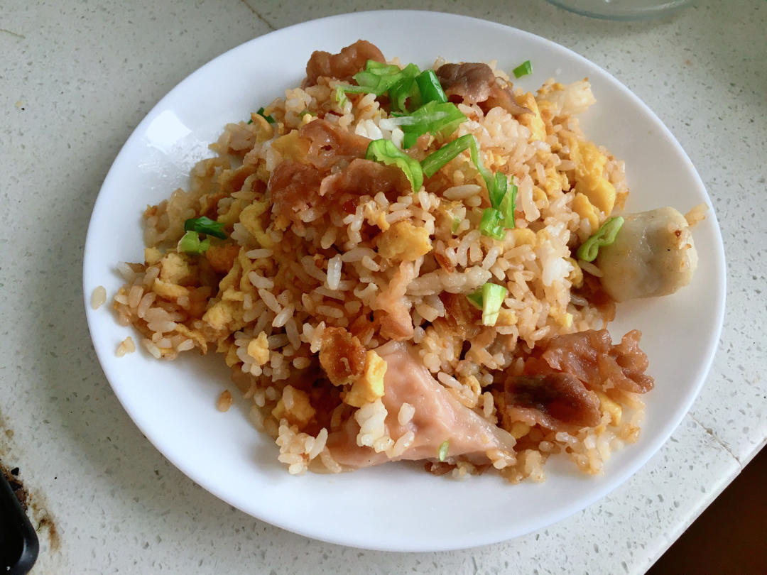 鸡蛋虾仁炒米饭