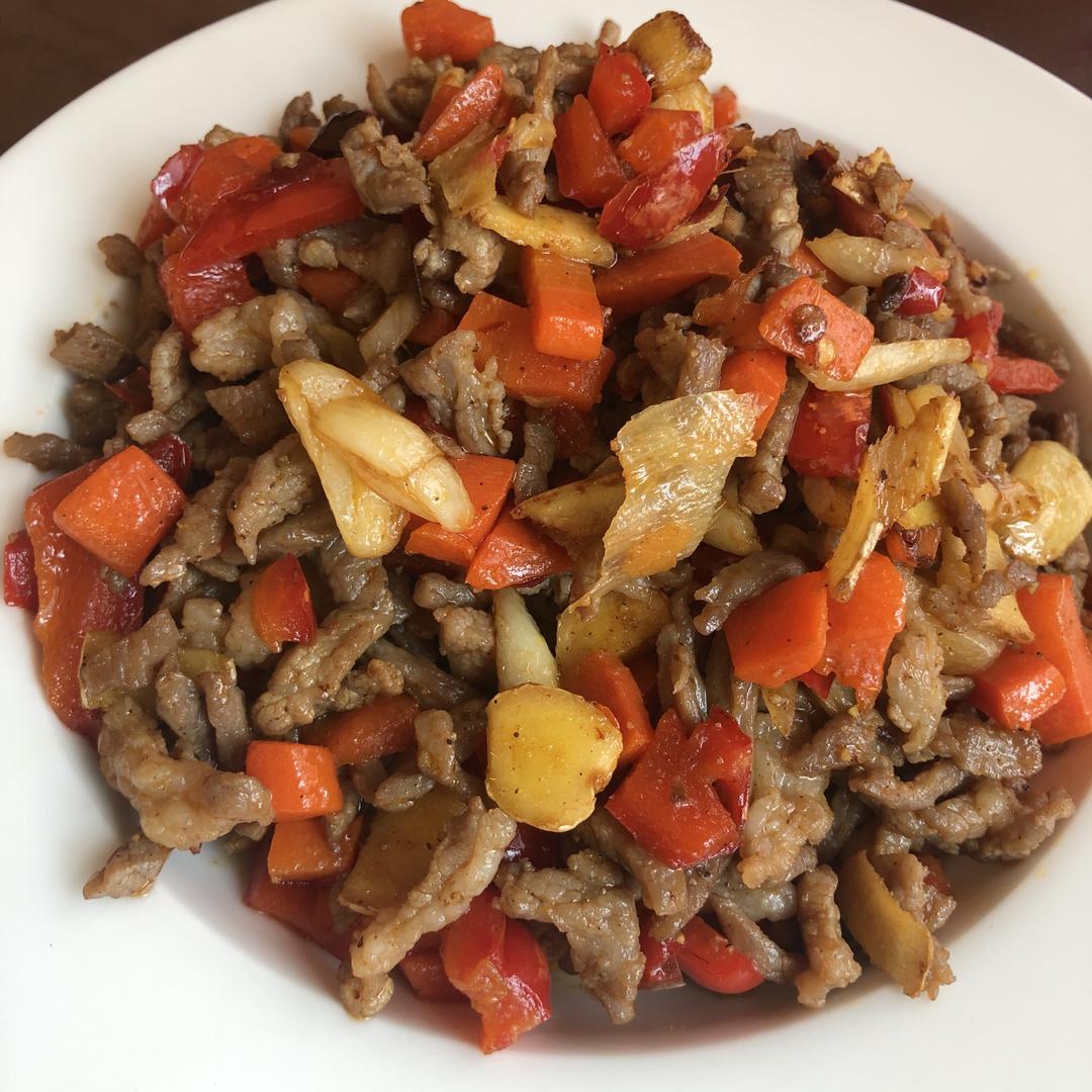 酸泡菜牛肉丝的做法