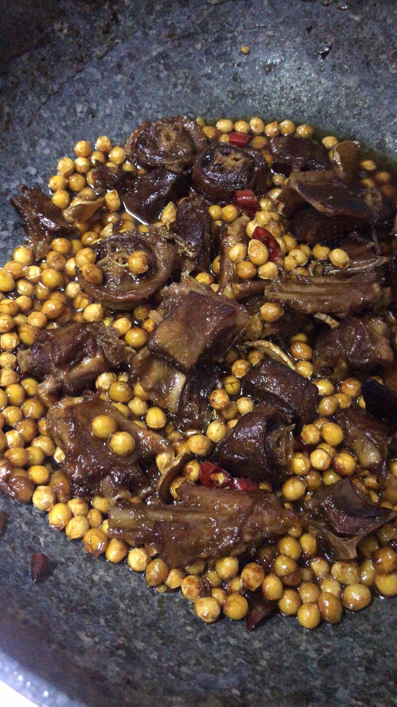 好吃到爆的咸鸭烧黄豆
