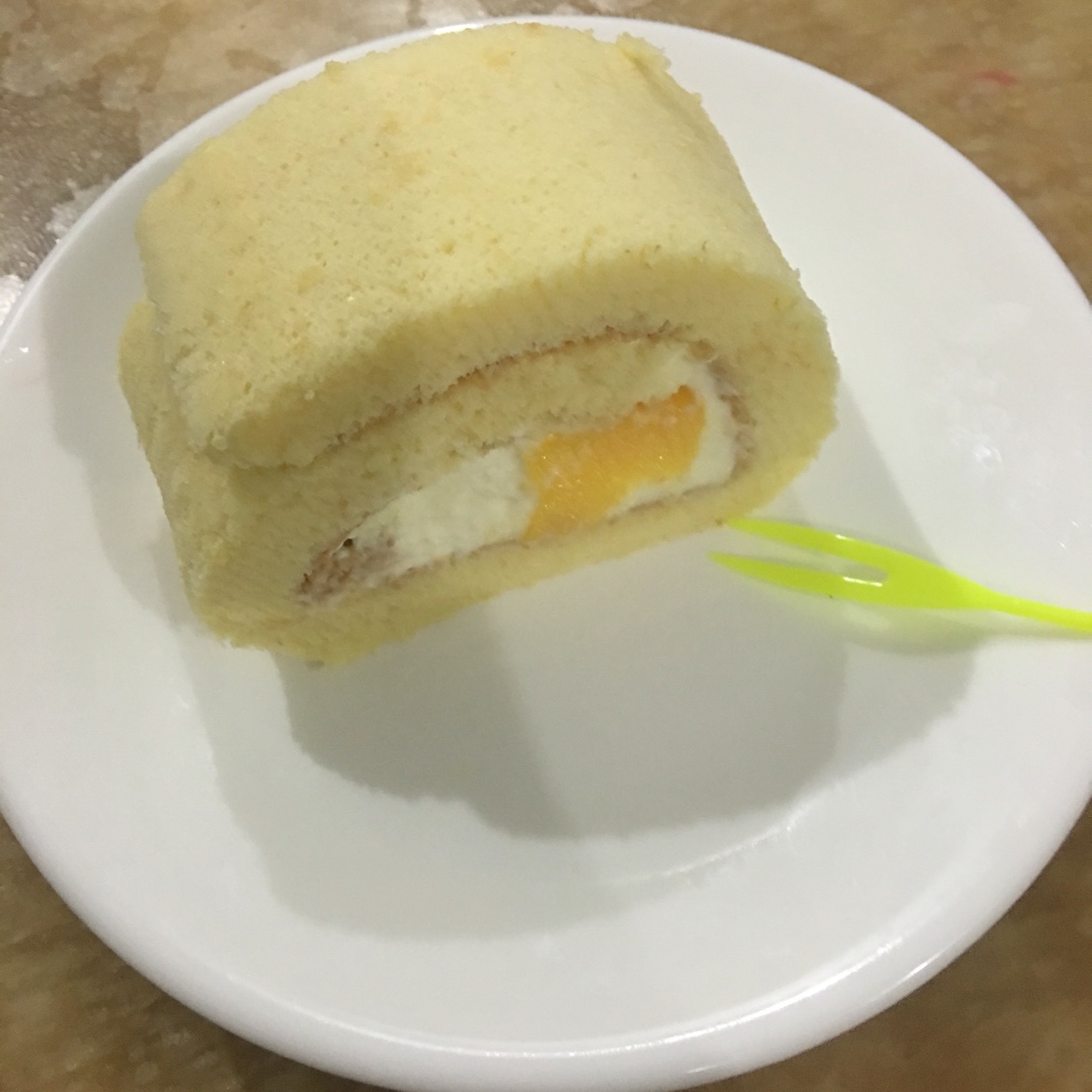 芒果奶油蛋糕卷