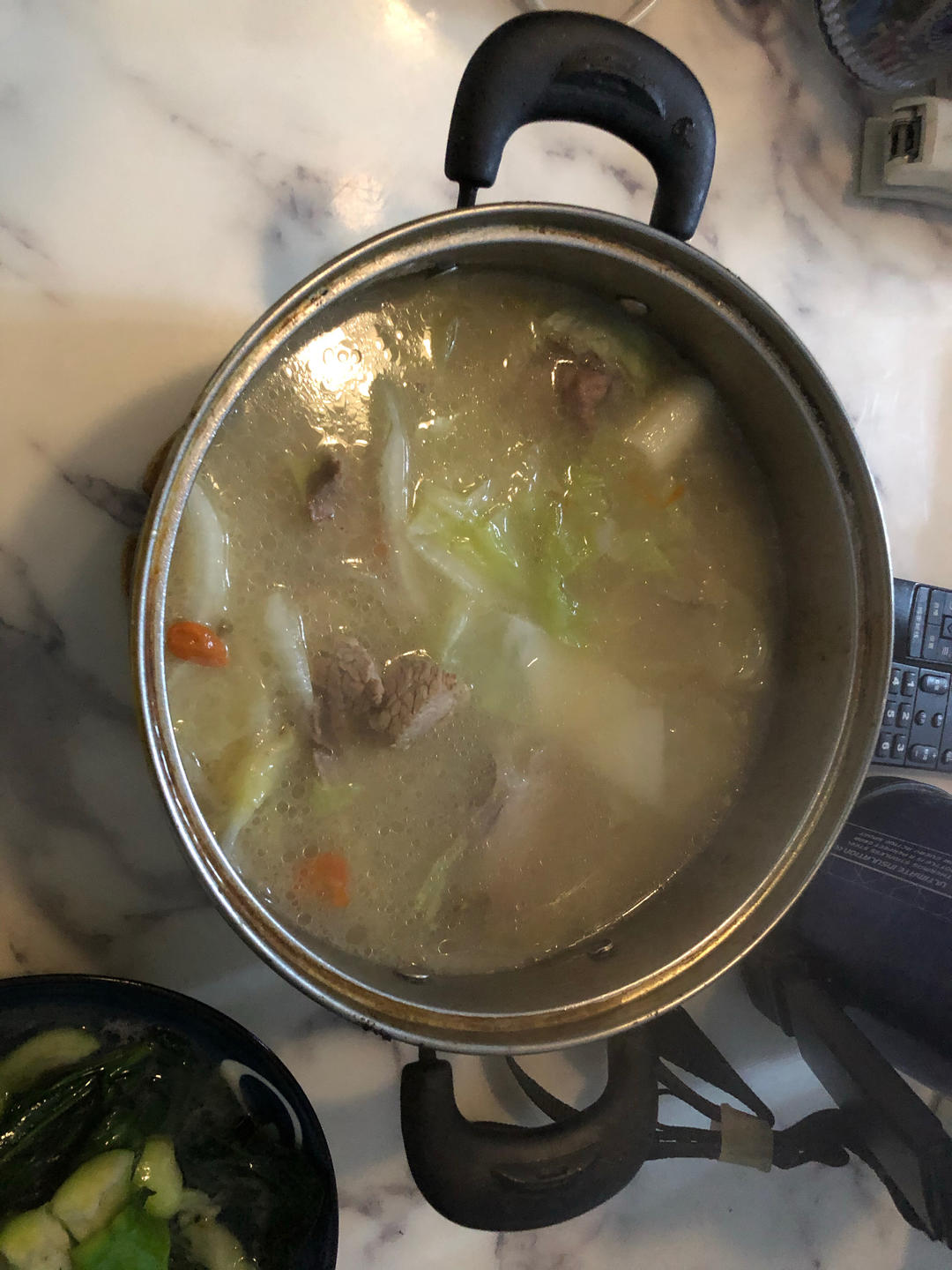 山药枸杞骨头汤