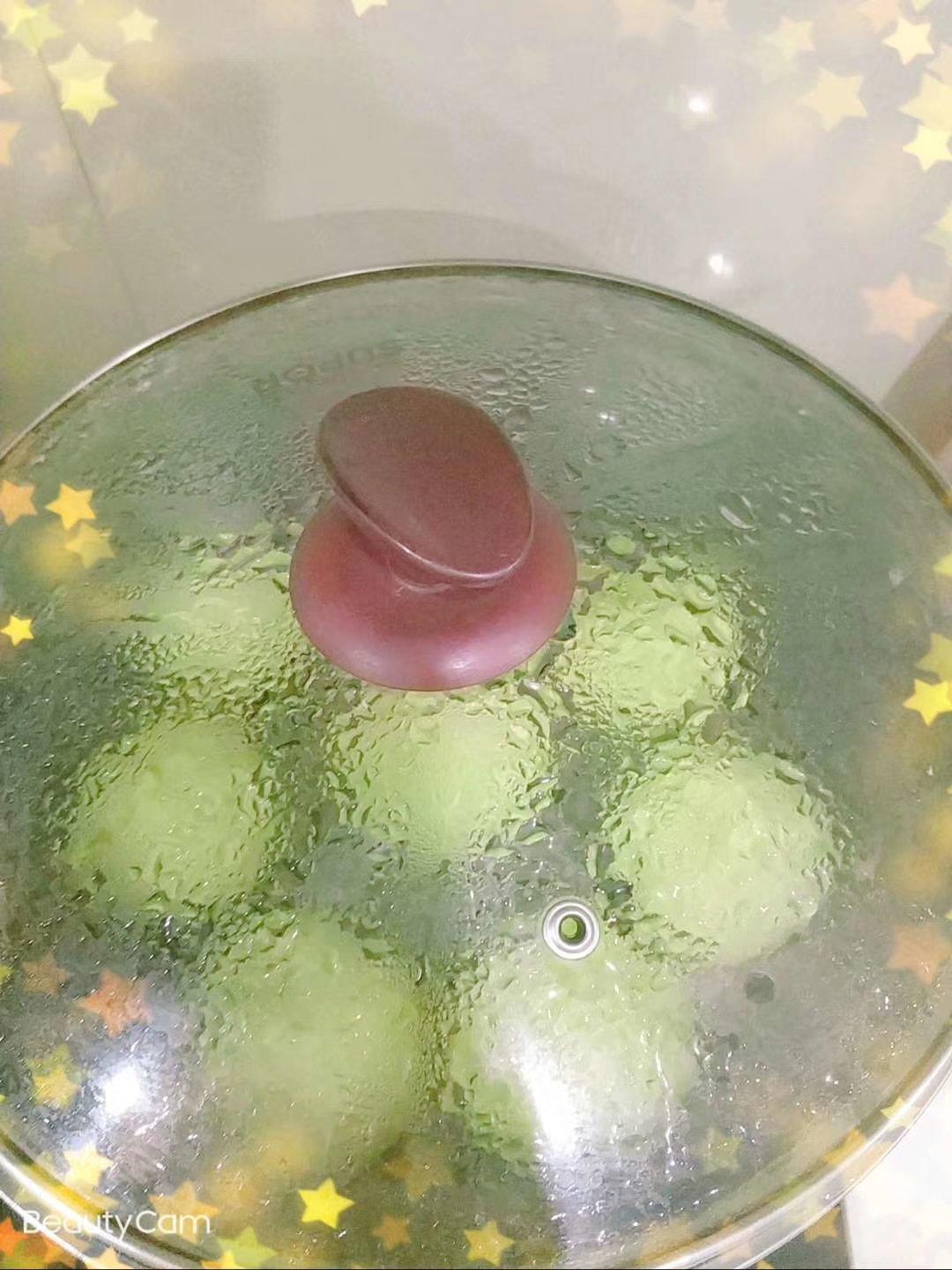 人见人爱花见花开🐤         三只小鸡日式咖喱饭