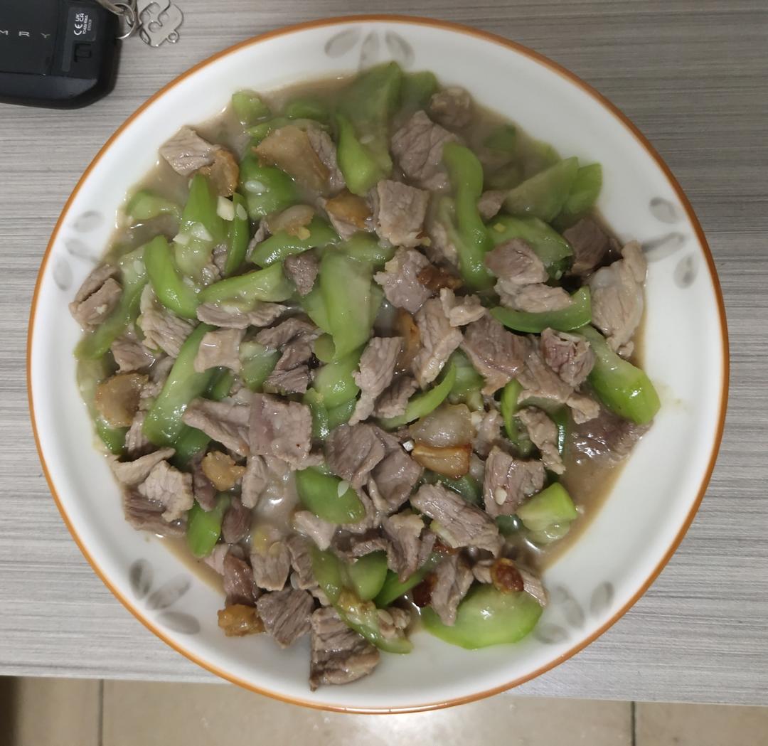 家常丝瓜炒肉