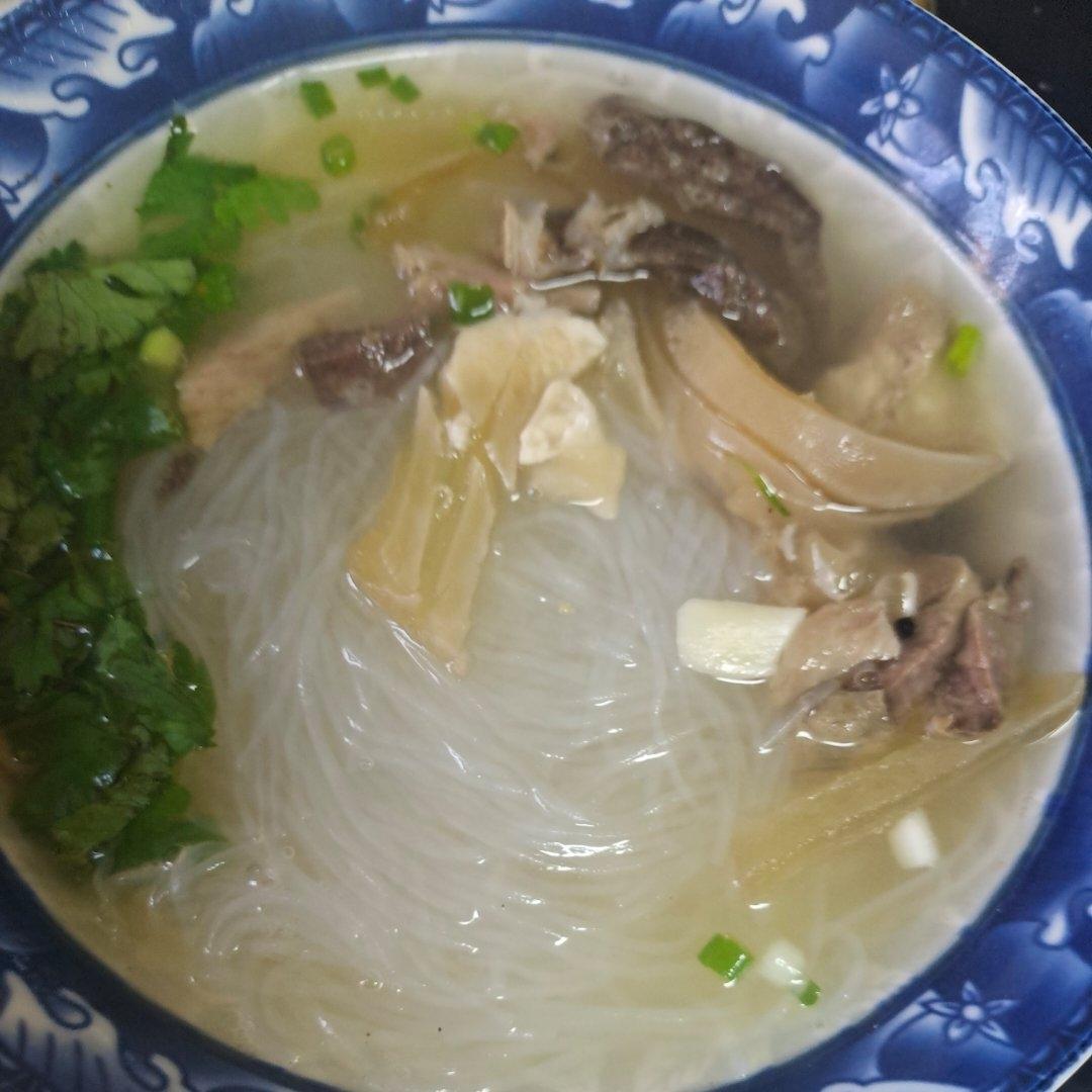 牛杂（牛肉）粉丝汤