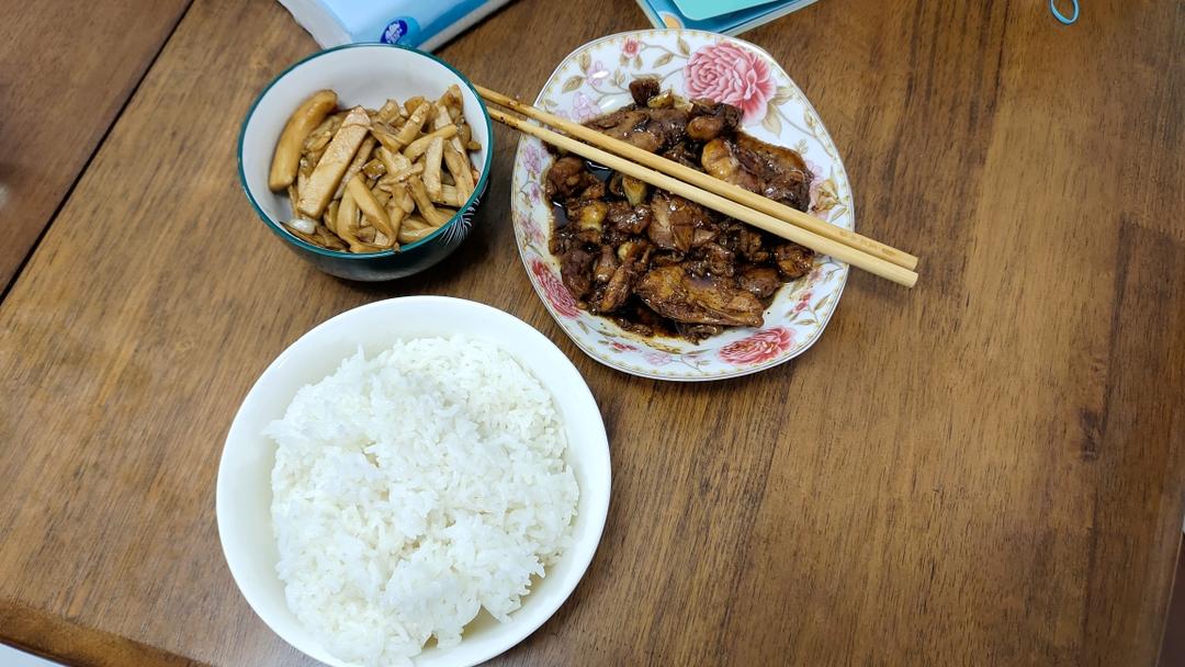 照烧鸡腿饭