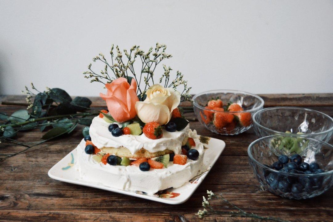 鲜花水果裸蛋糕治愈你的心