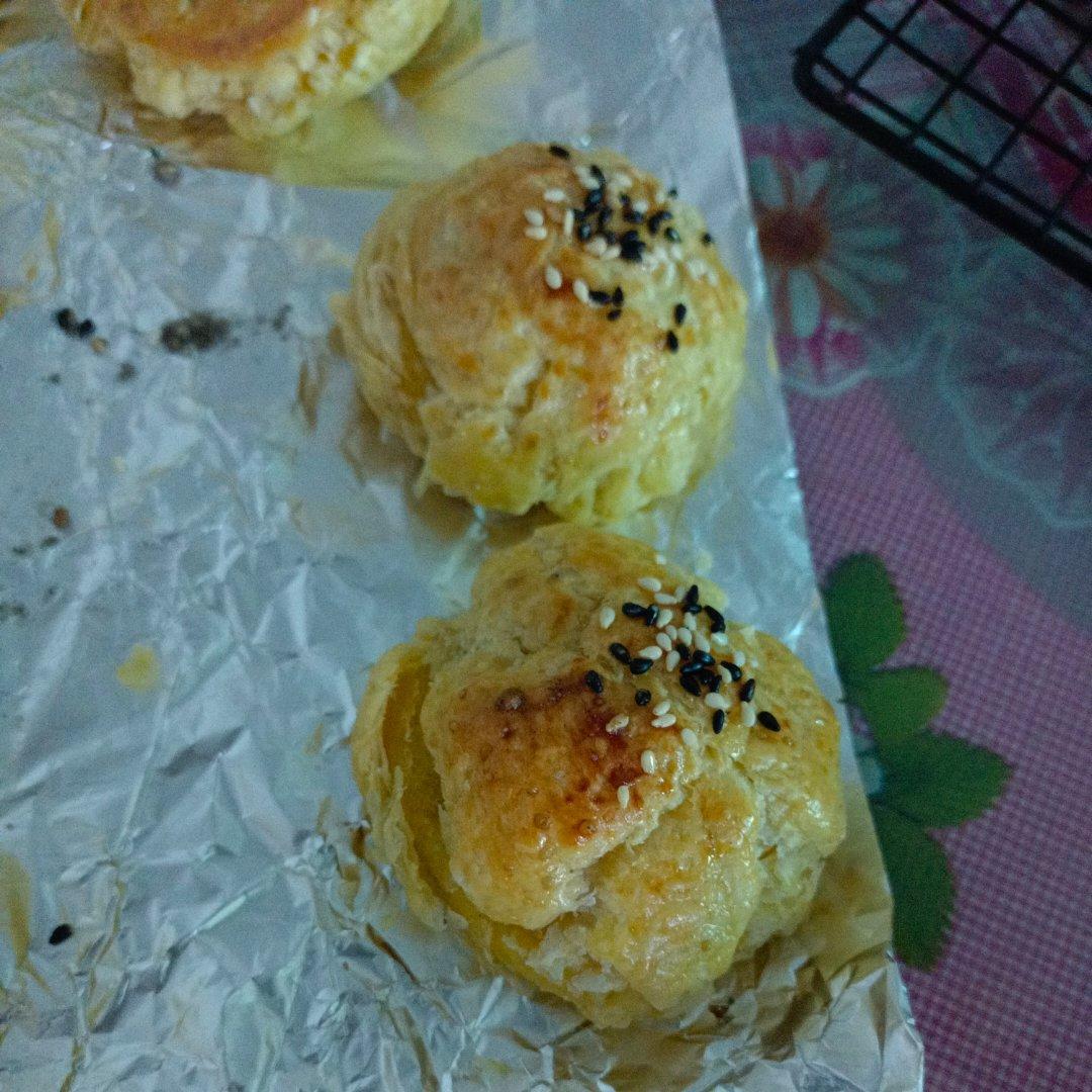 蛋挞包着汤圆烤