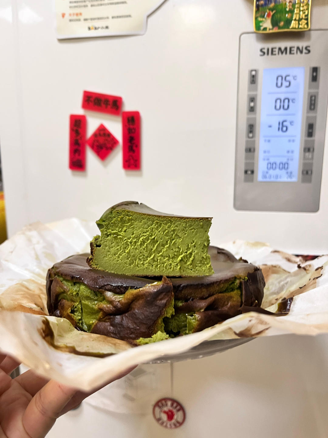 简单零失败！网红抹茶流心巴斯克重芝士蛋糕