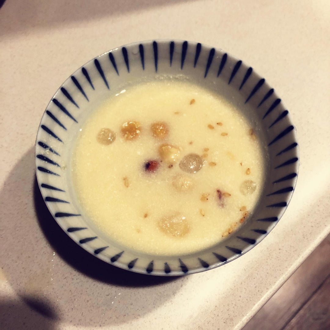 兰州夜市必吃——鸡蛋牛奶醪糟