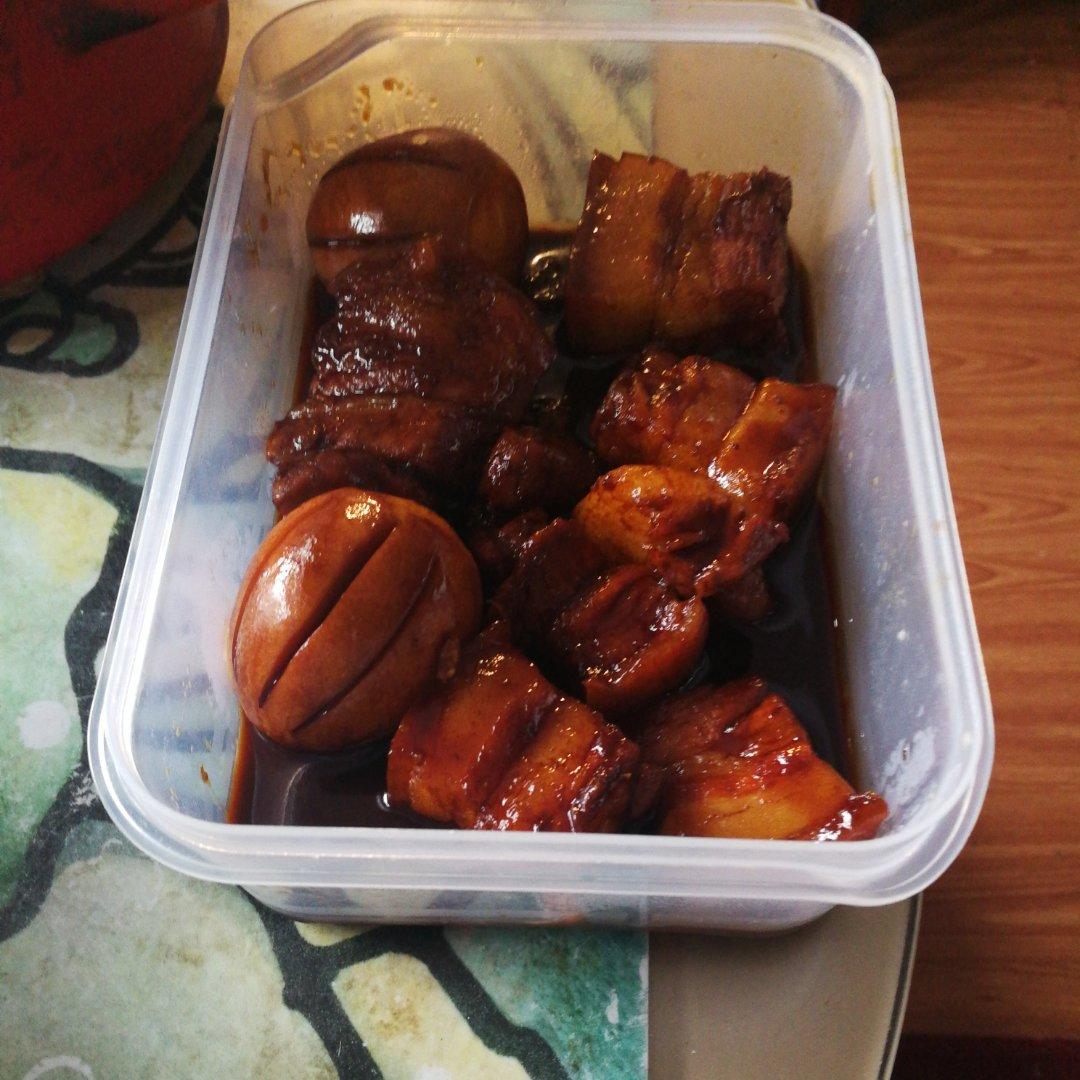 其实也不是很难的红烧肉烧蛋