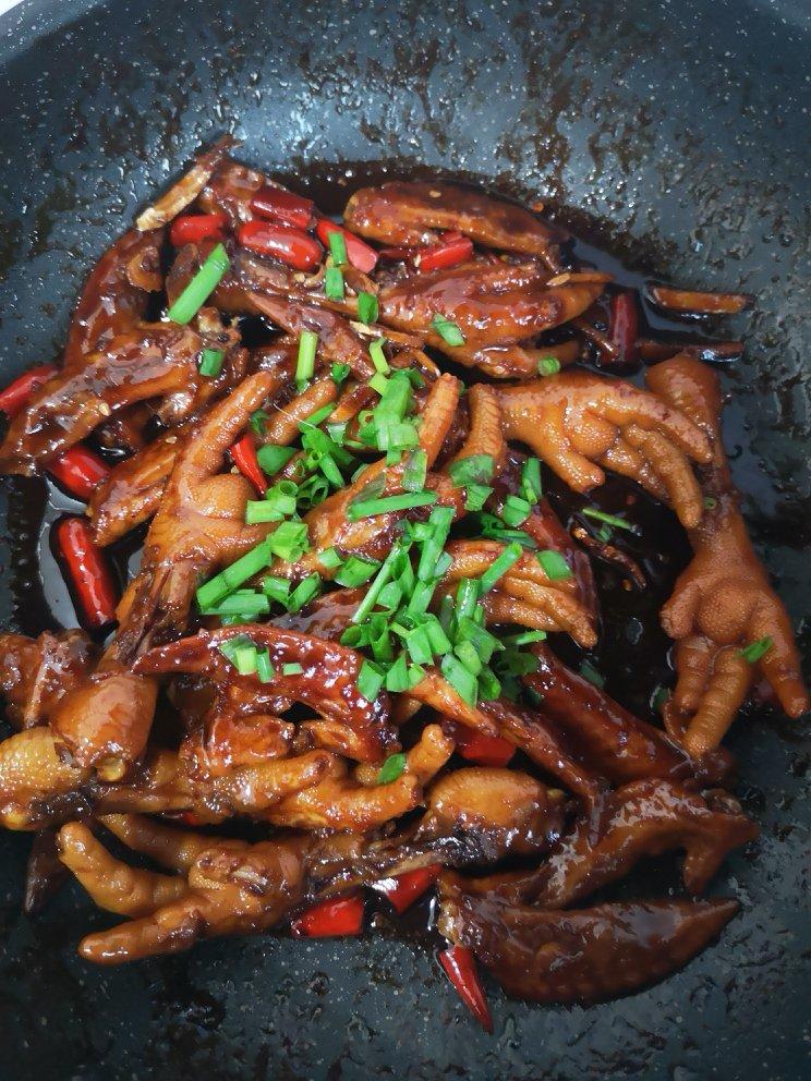 香辣烧鸡爪