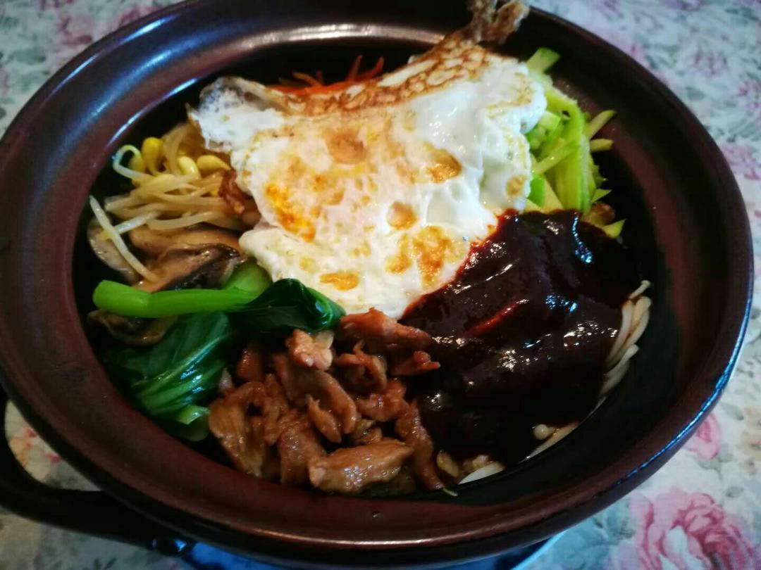 石锅拌饭