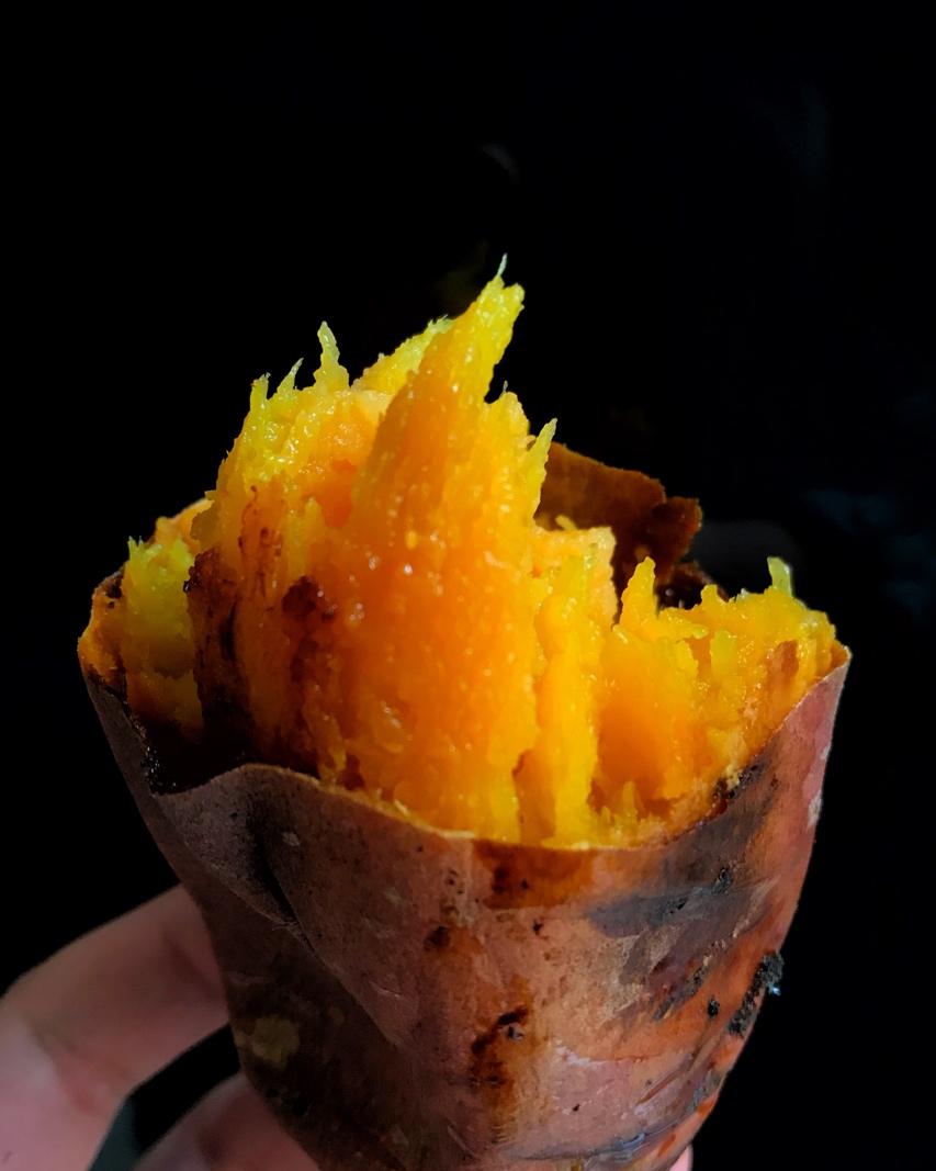 亲爱的小库里做的烤红薯