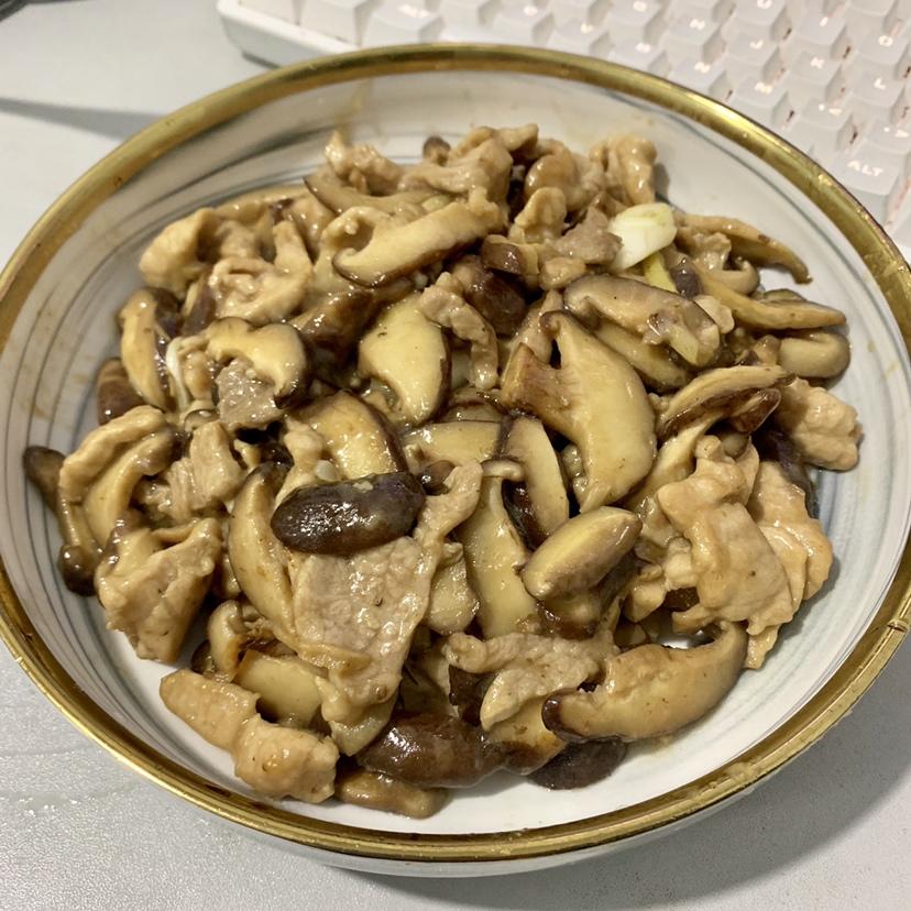 香菇炒肉
