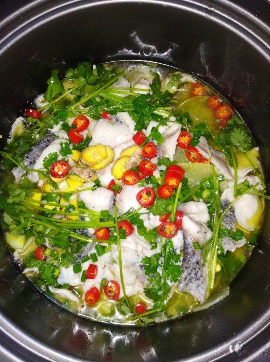 厨师长教你：“酸菜鱼”的传统做法，色香味俱全