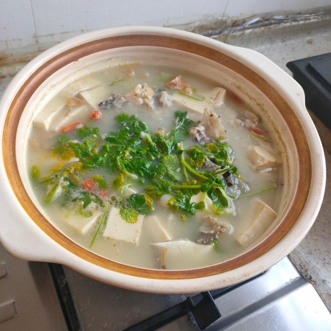 鱼头豆腐汤