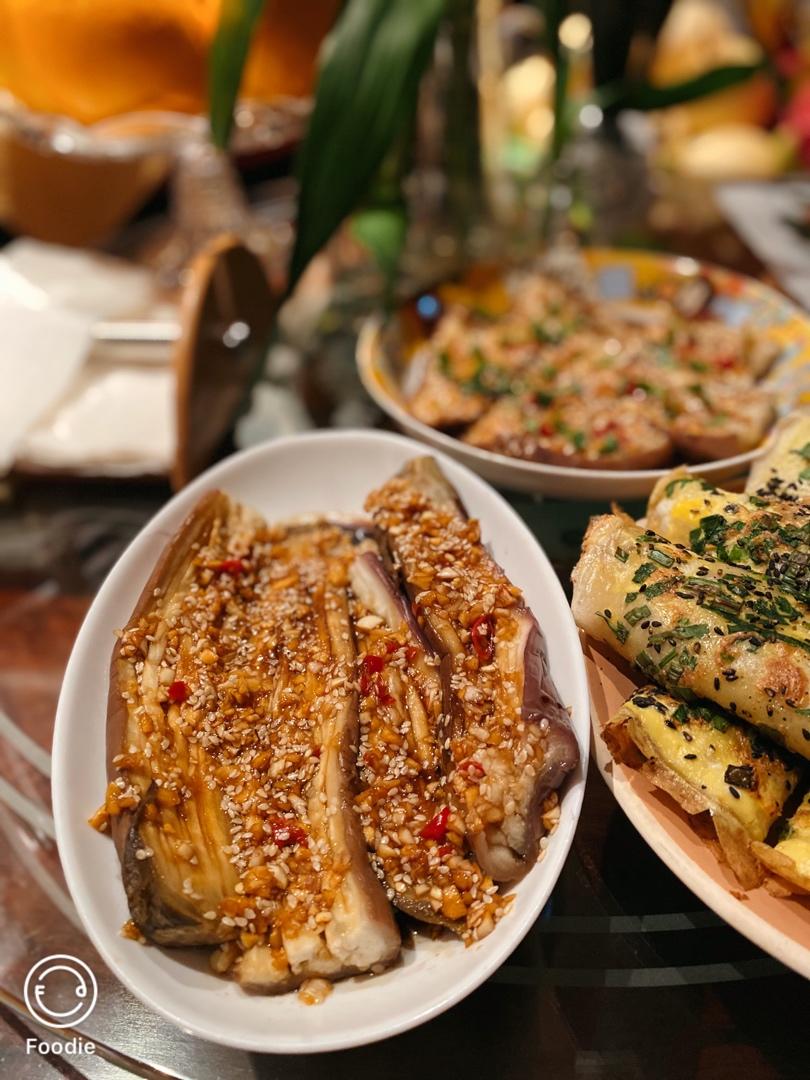 蒜蓉茄子，比烧烤摊的还好吃！