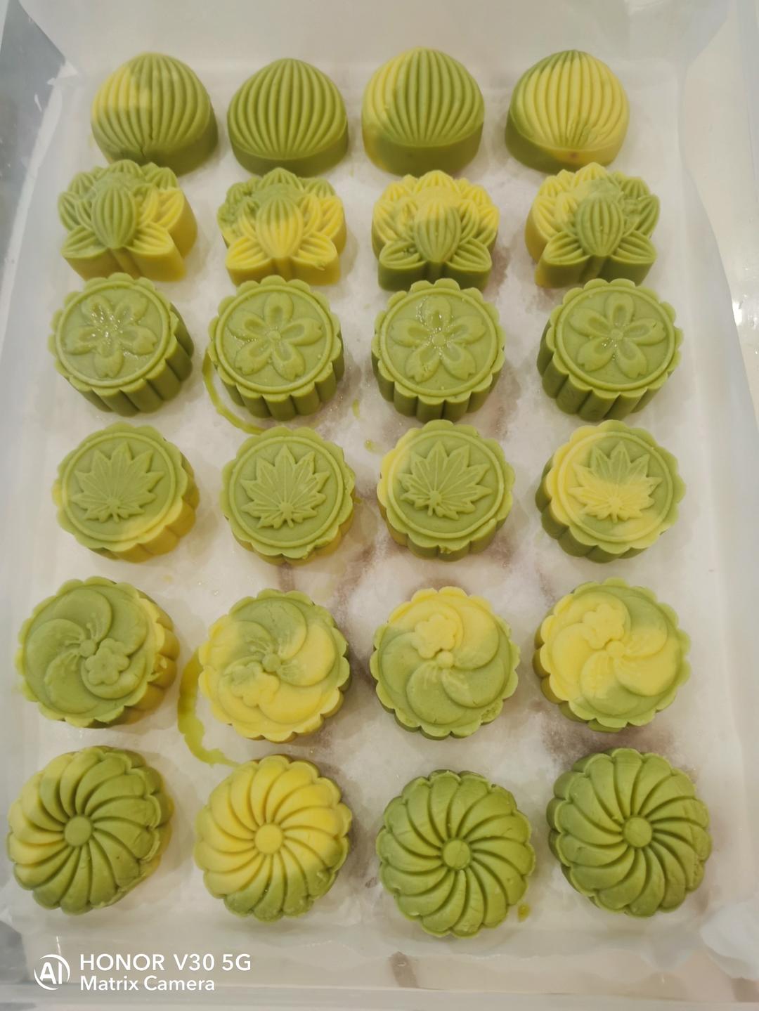 创新牛油果绿豆糕|奶香浓郁无豆腥味