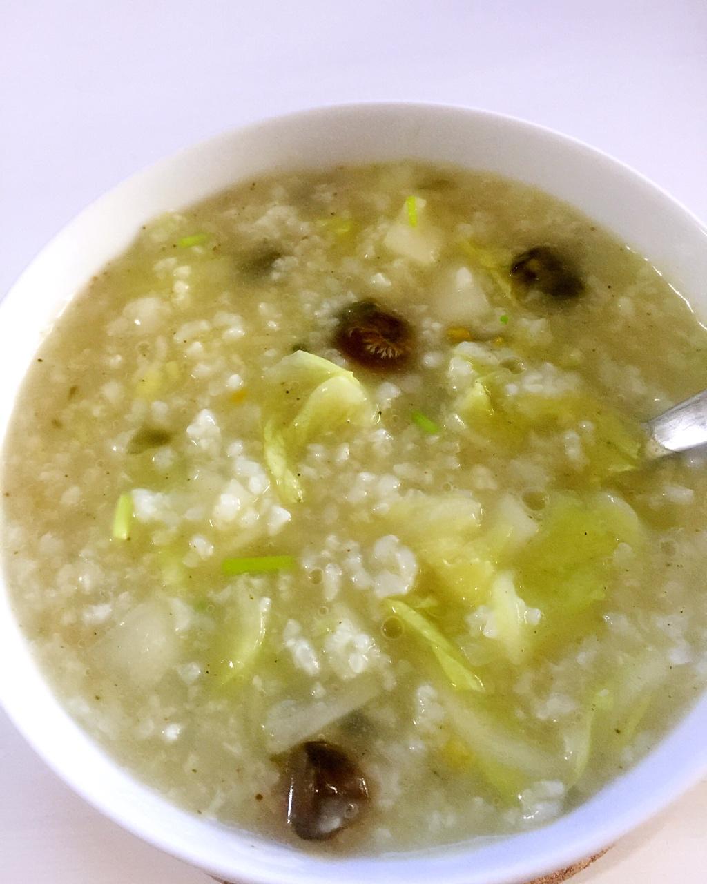 美湖_amanda做的皮蛋蔬菜粥