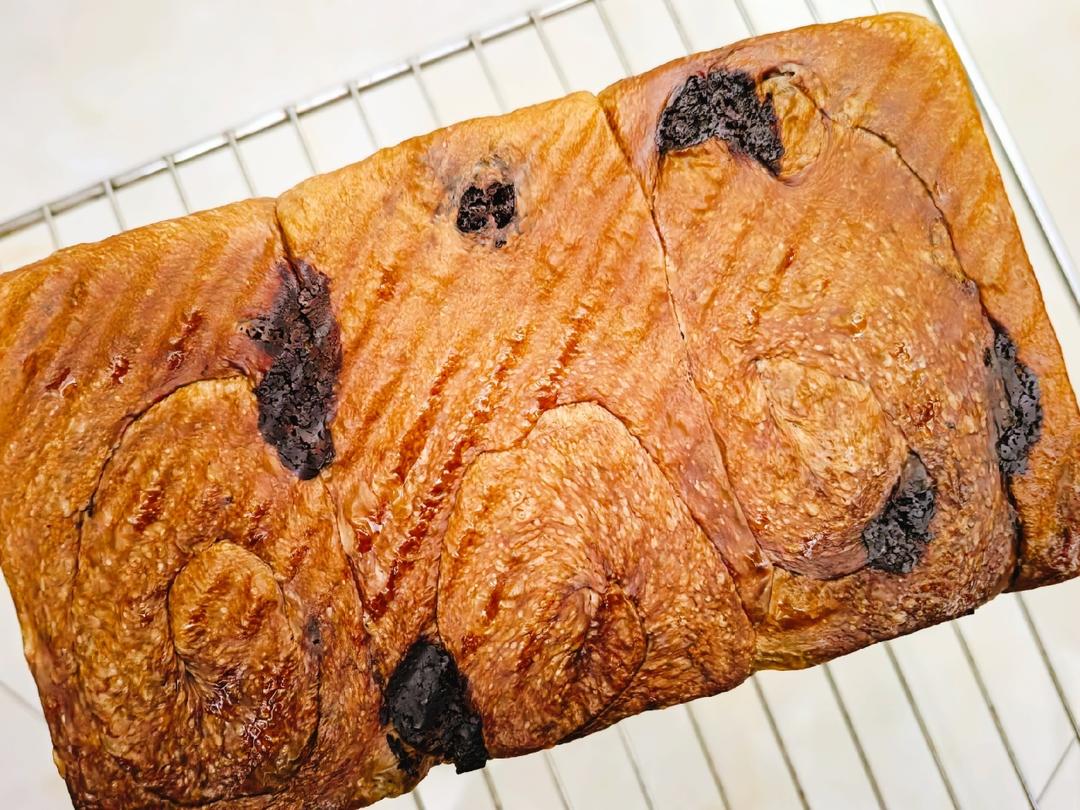 巨~巨好吃的巧克力奶油吐司