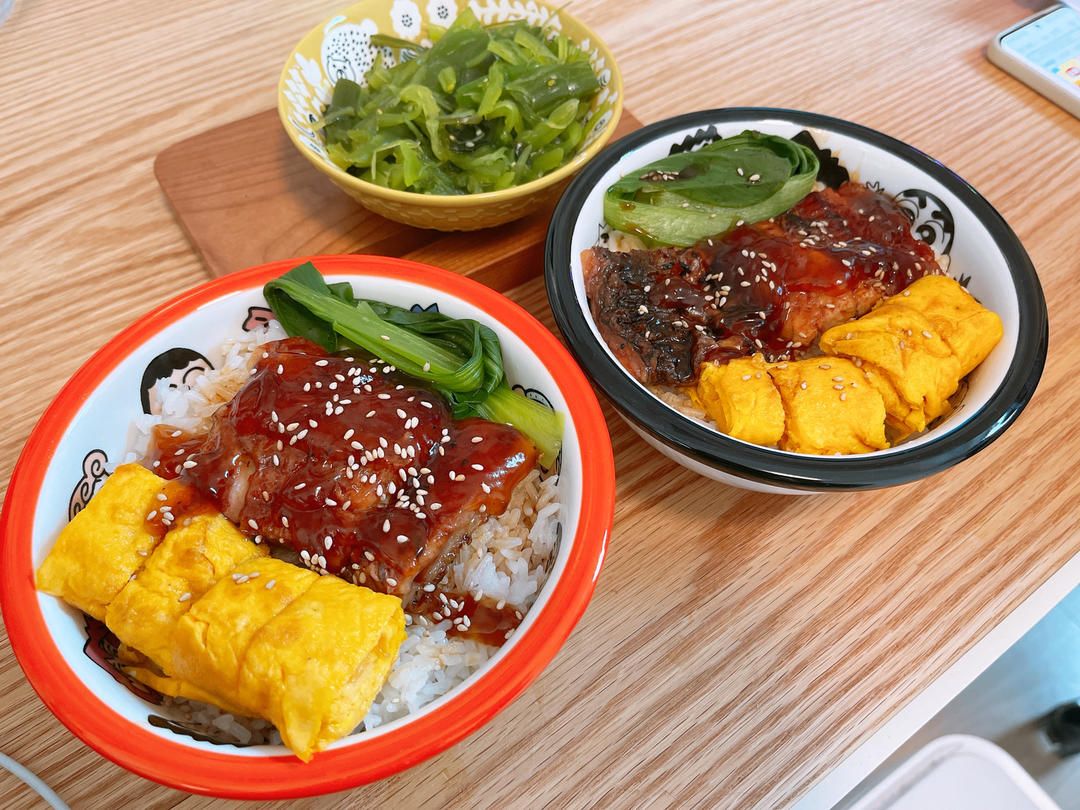 蒲烧鳗鱼饭