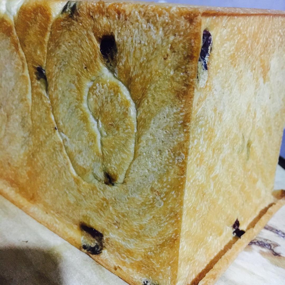 健身食谱-复杂碳水化合物-全麦面包