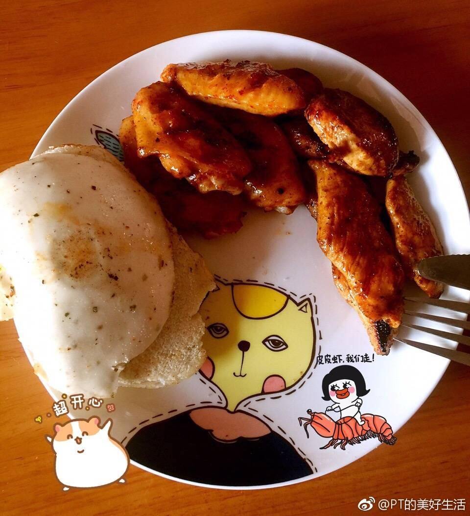 煎黑胡椒鸡胸肉