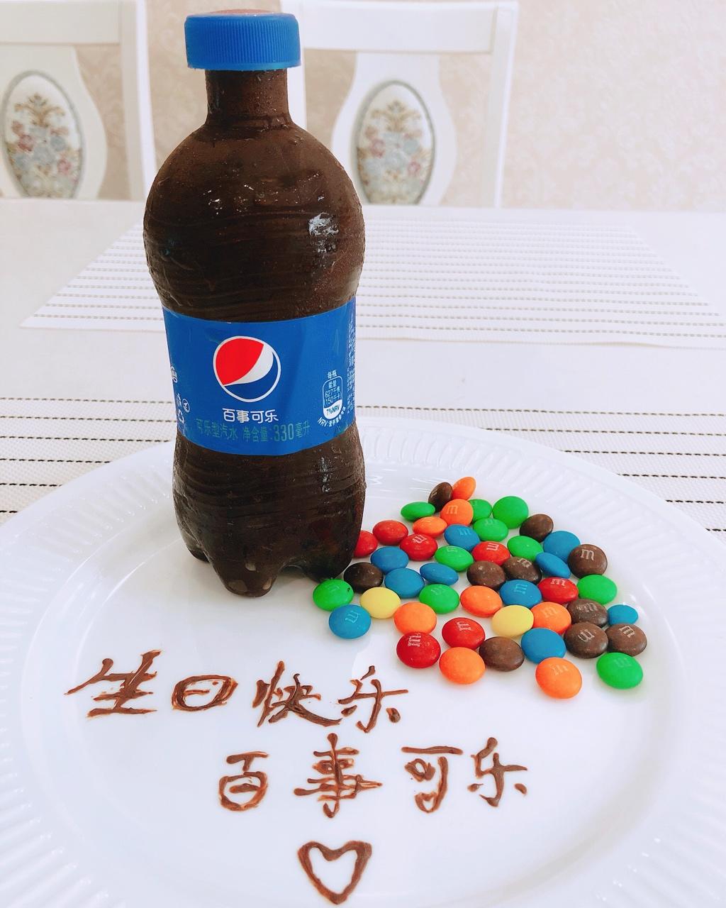 爆红的可乐冰淇淋蛋糕