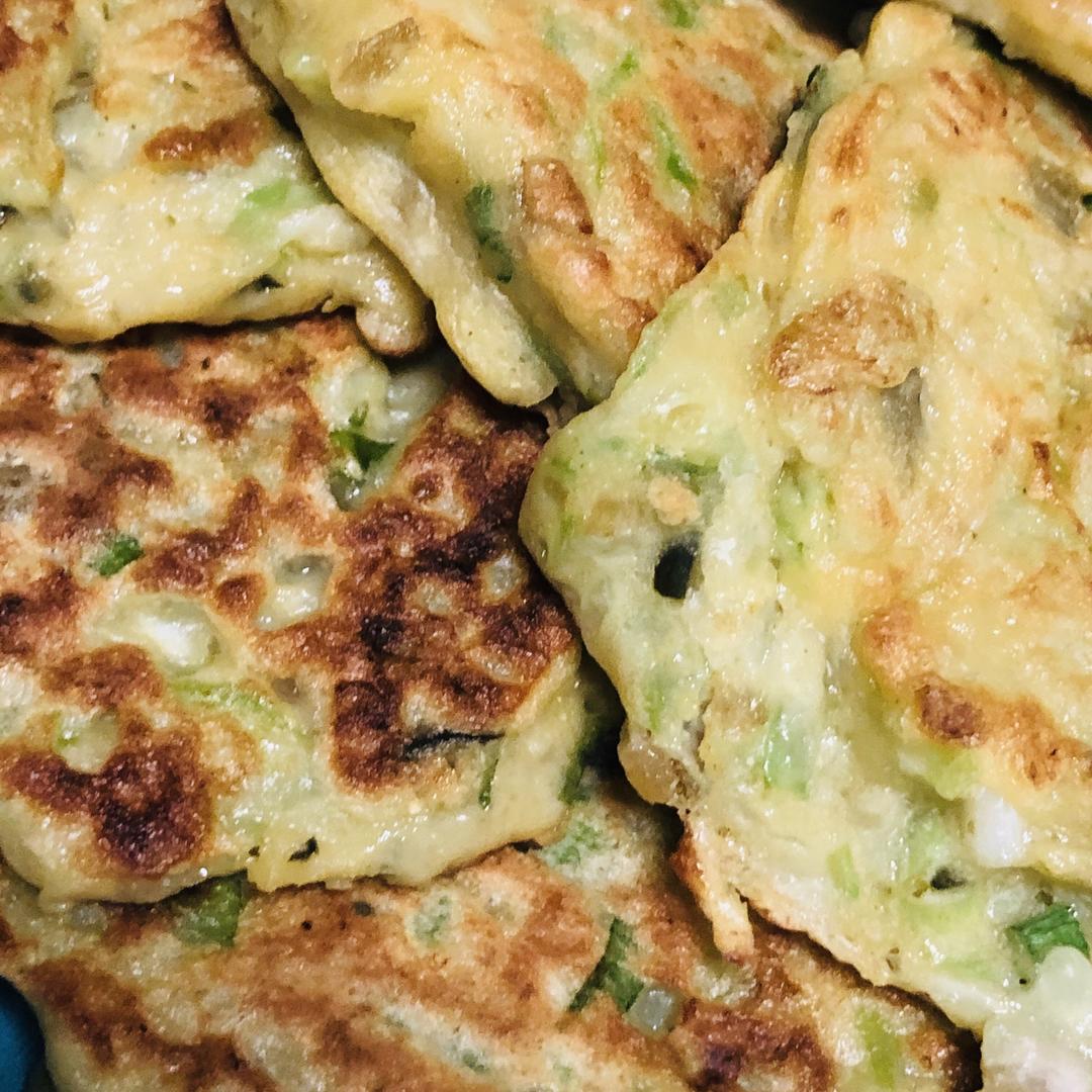 酸黄瓜丝瓜软饼（新品）的做法