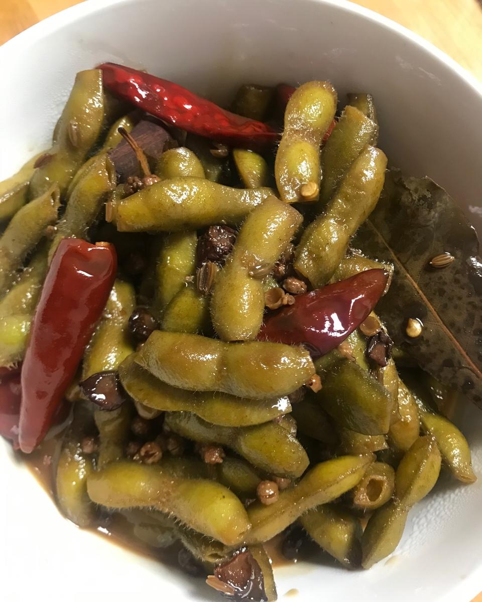绝杀麻辣鲜香的「辣卤毛豆」