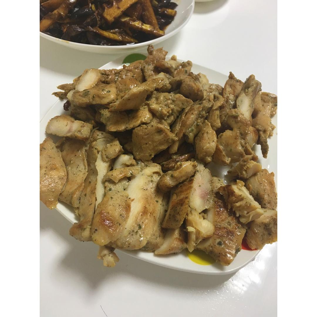 无油低脂烤鸡胸肉（减肥版）