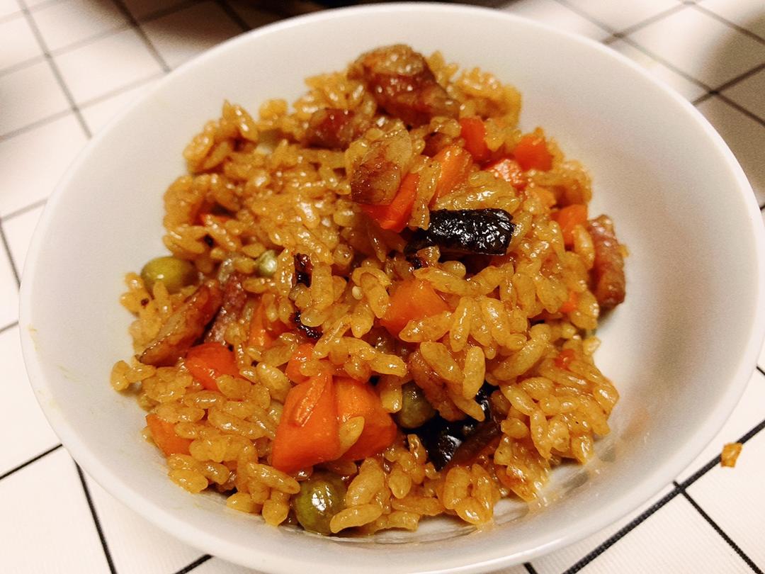 懒人必备～电饭煲腊肠焖饭