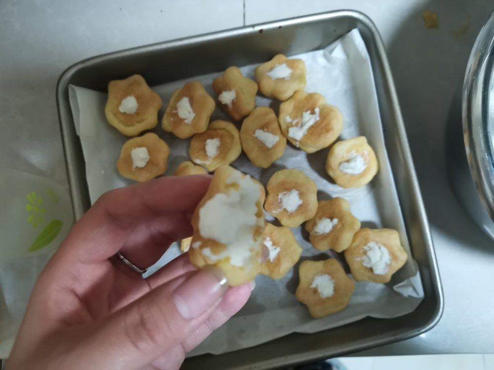 简单易成功的奶油小泡芙做法
