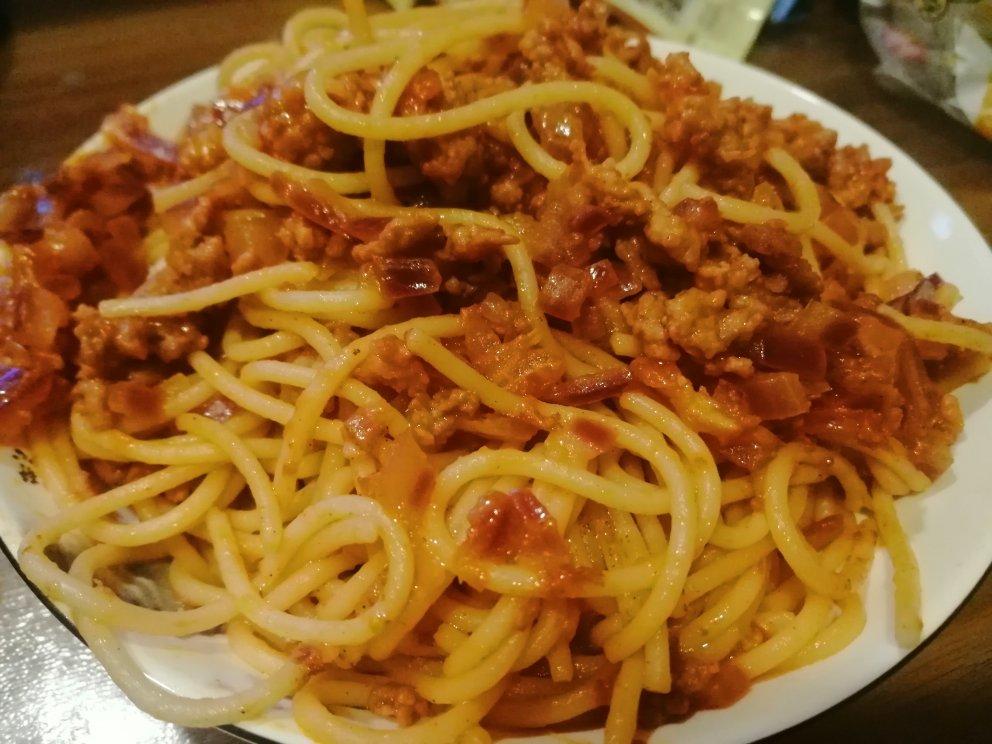 番茄肉酱意大利面