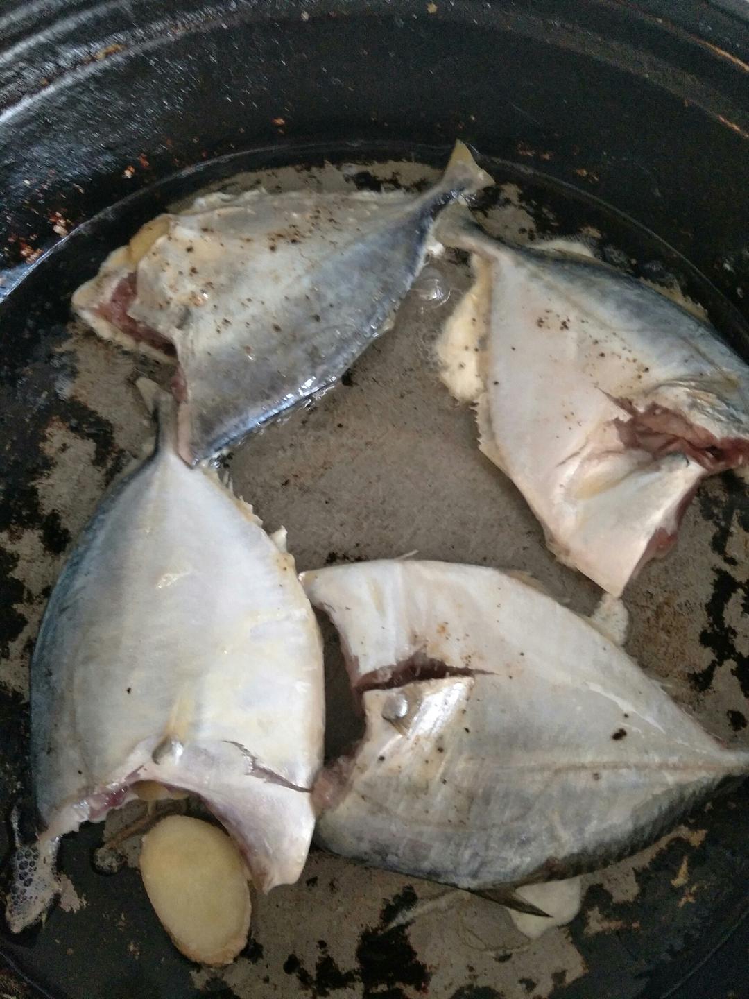 æ­¥éª¤å›¾ çº¢çƒ§æœˆäº®é±¼çš„åšæ³• çº¢çƒ§æœˆäº®é±¼çš„åšæ³•æ­¥éª¤ çº¢çƒ§ ä¸‹åŽ¨æˆ¿