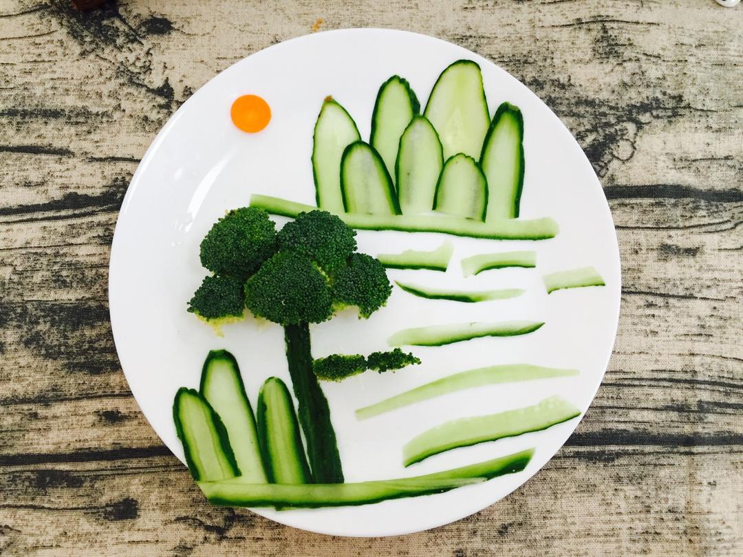 语后添情晨妈做的另类黄瓜拼盘