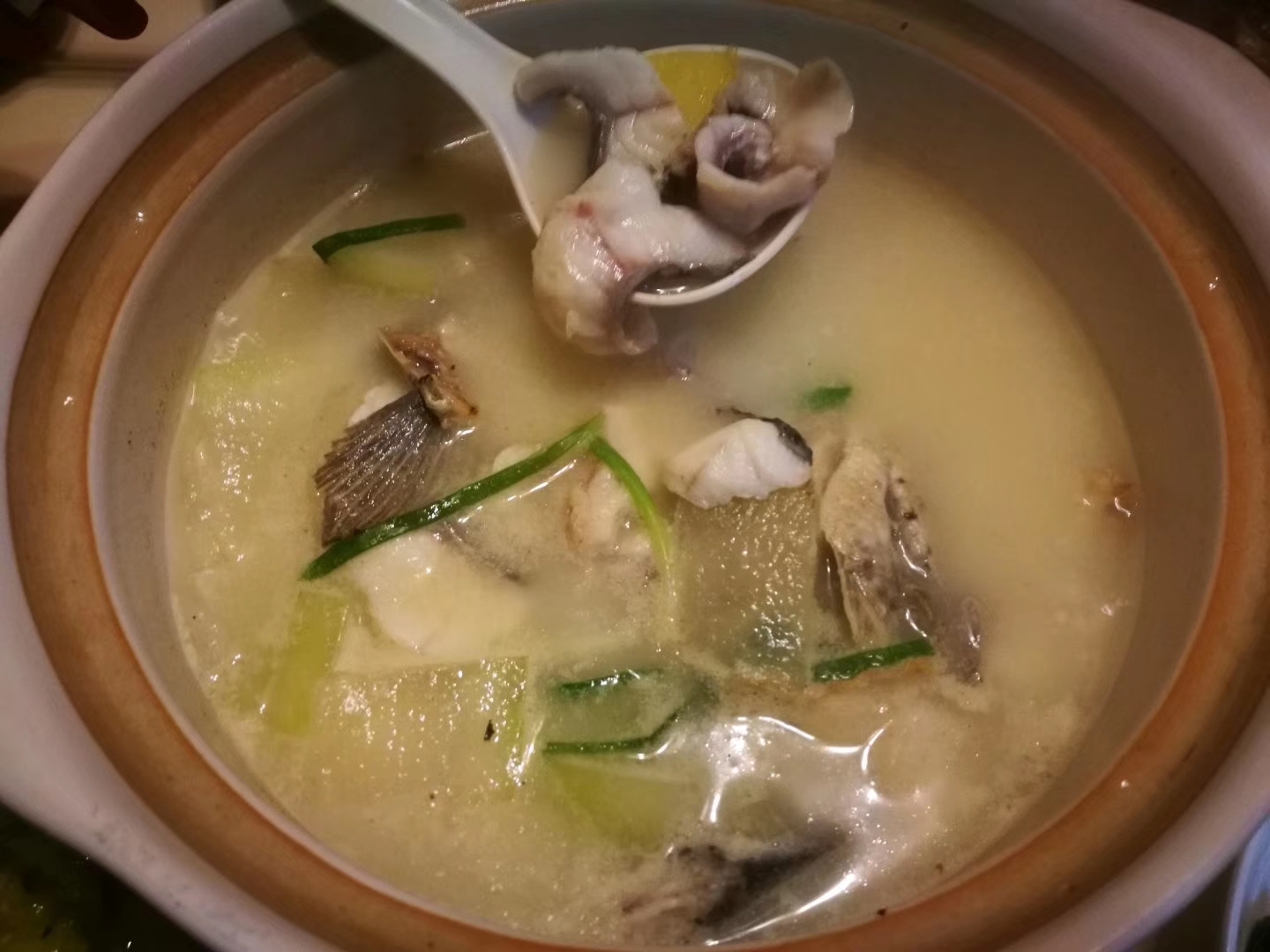 鱼片汤的做法
