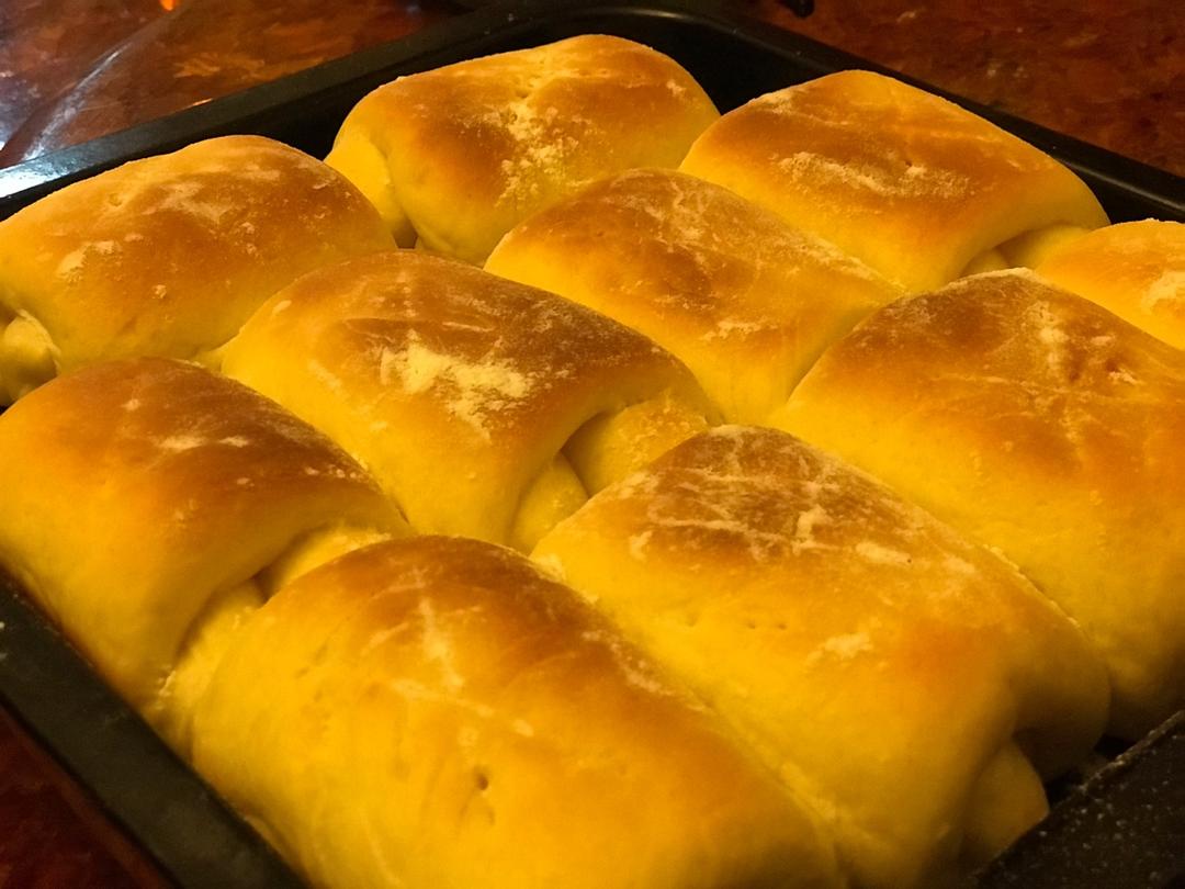 软到不知所措的牛奶卷