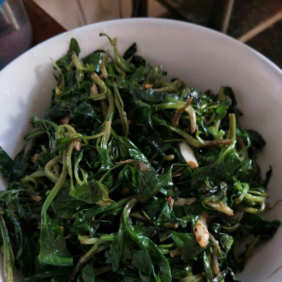 清炒马兰头