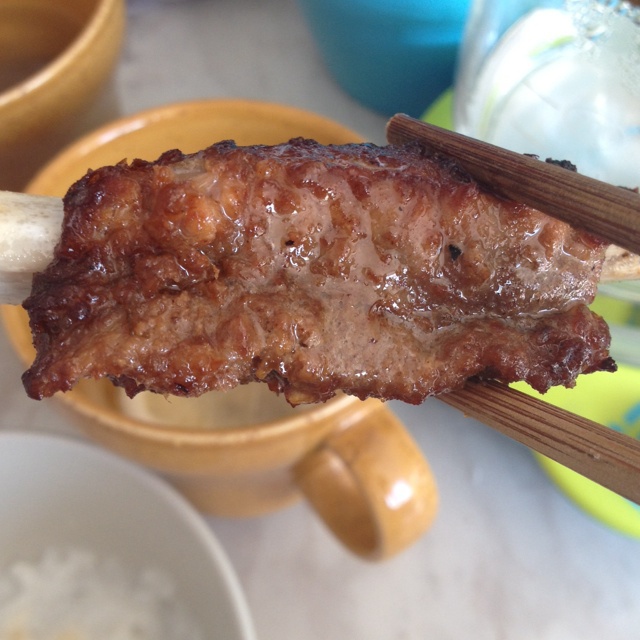 蜜汁烤肋排