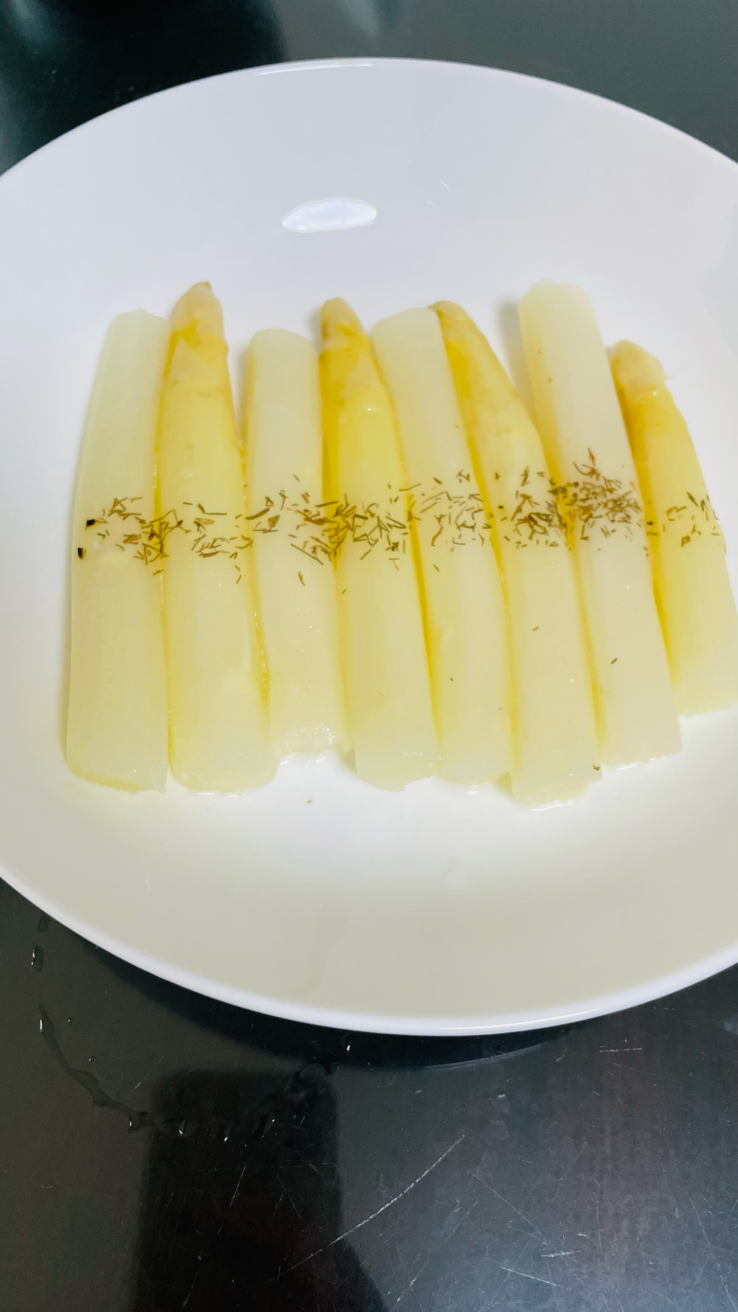 生酮餐 德国经典菜黄油水煮白芦笋