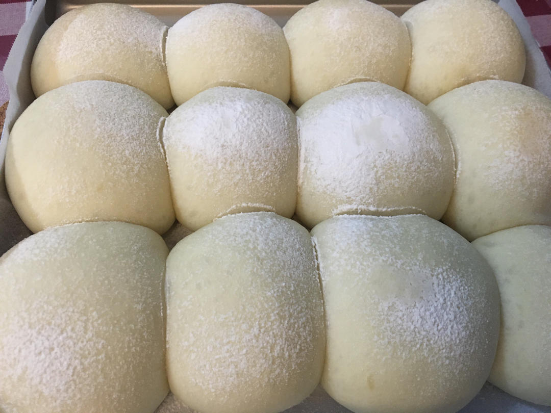 风吹过长安做的白色恋人小面包