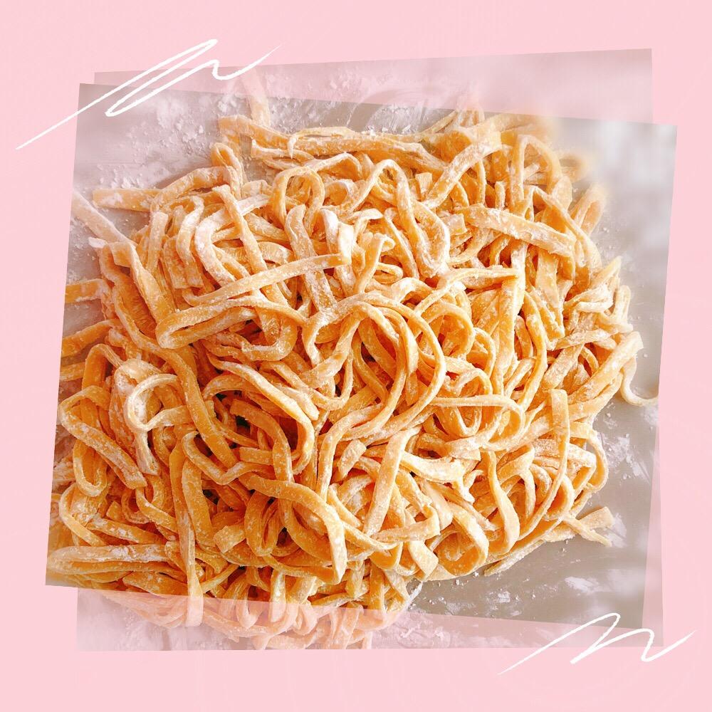 手工面条之鸡蛋面条
