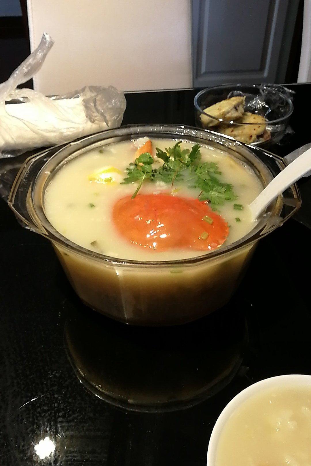 潮汕虾蟹砂锅粥