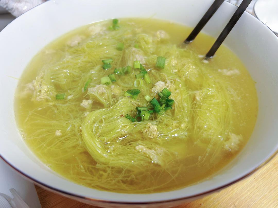 玉米笋须肉汤