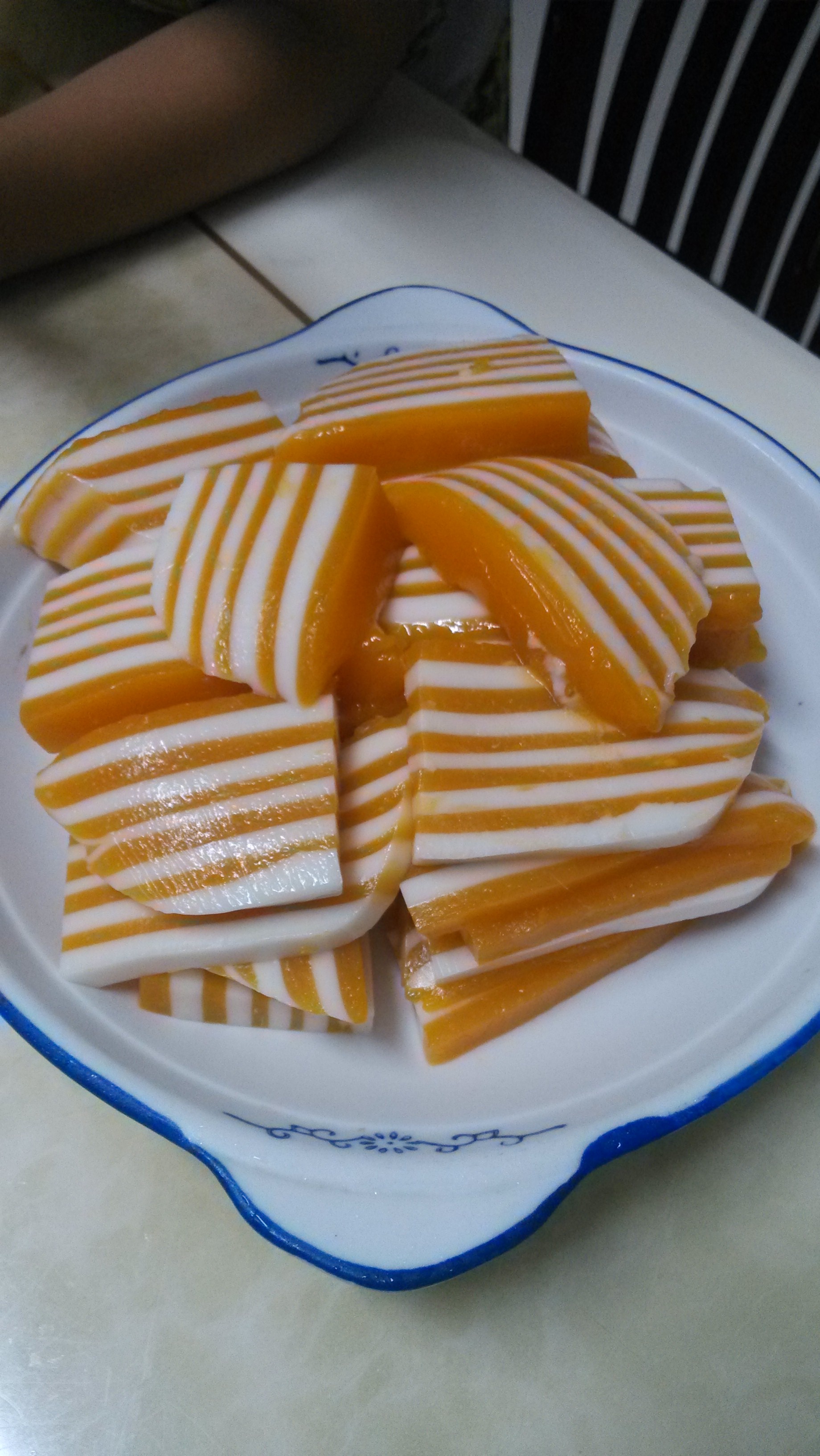 芒果椰汁千层糕