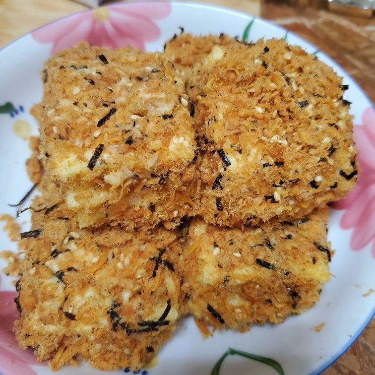 爆浆肉松小贝