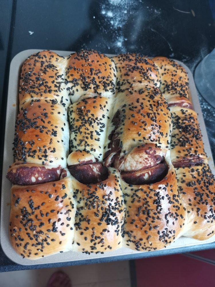 巧克力豆沙面包卷