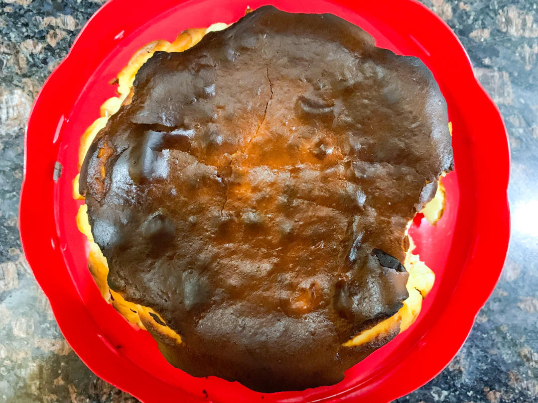 曼食慢语丨酸奶巴斯克蛋糕
