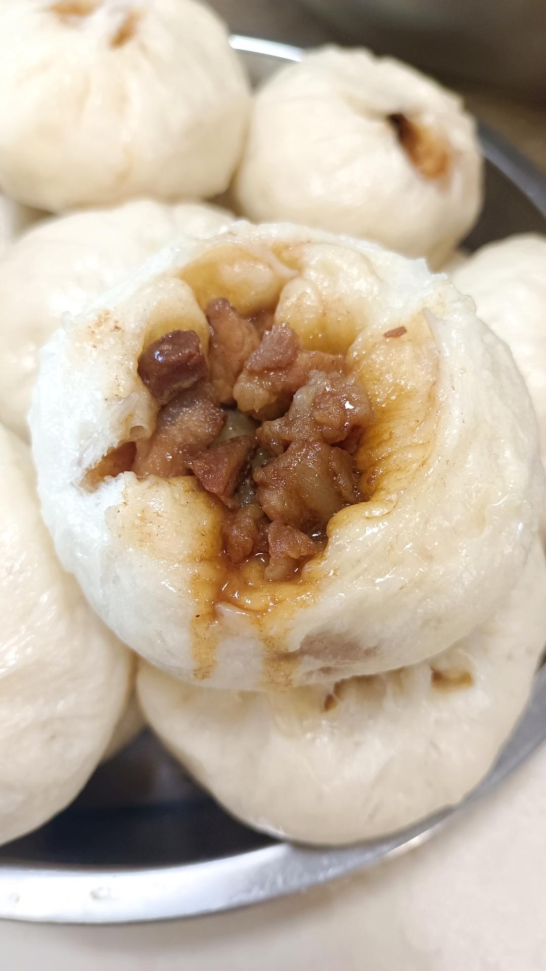 蜜汁叉烧包